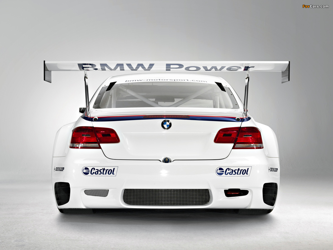 BMW M3 GT2 Race Car (E92) 2009–12 images (1280 x 960)