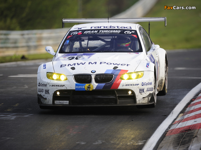 BMW M3 GT2 Race Car (E92) 2009–12 photos (640 x 480)