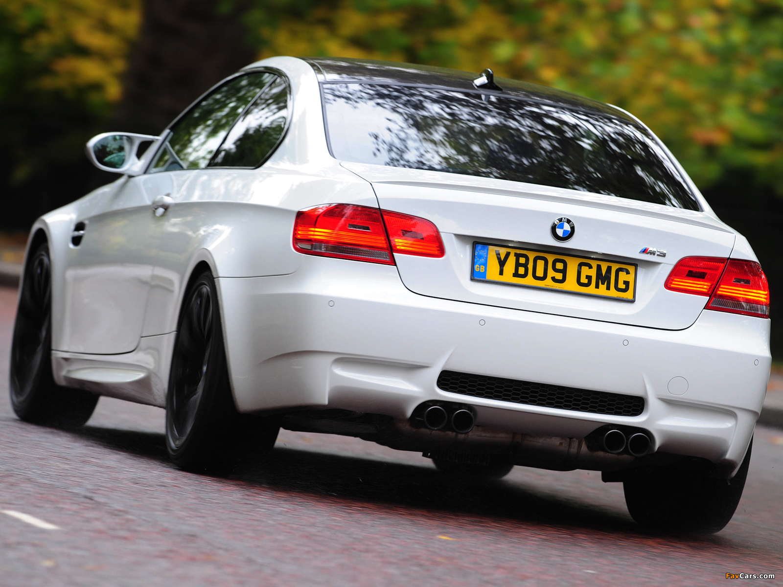 BMW M3 Edition UK-spec (E92) 2009 pictures (1600 x 1200)