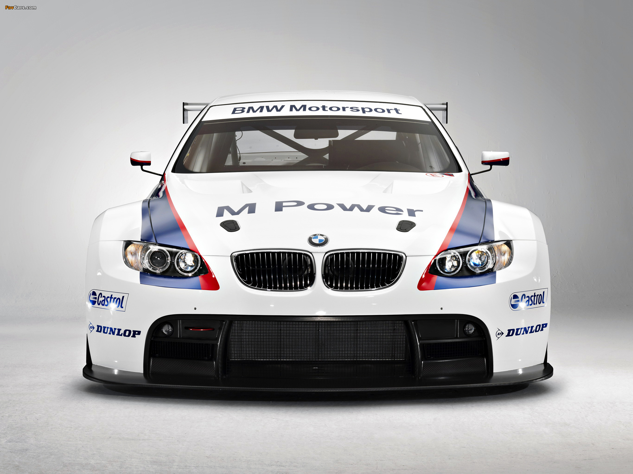 BMW M3 GT2 Race Car (E92) 2009–12 wallpapers (2048 x 1536)