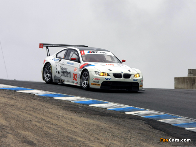 BMW M3 GT2 Race Car (E92) 2009–12 wallpapers (640 x 480)