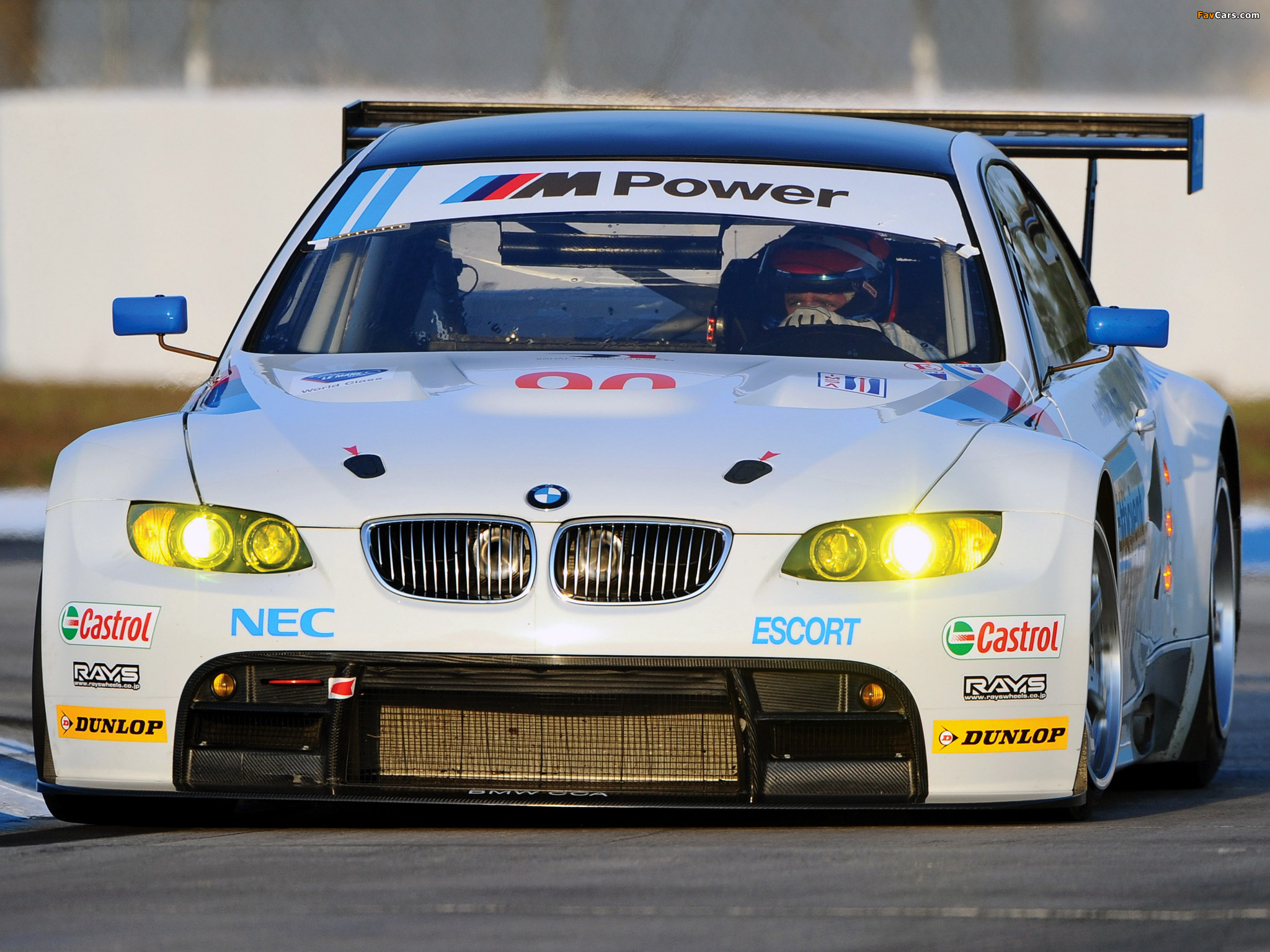 BMW M3 GT2 Race Car (E92) 2009–12 wallpapers (2048 x 1536)