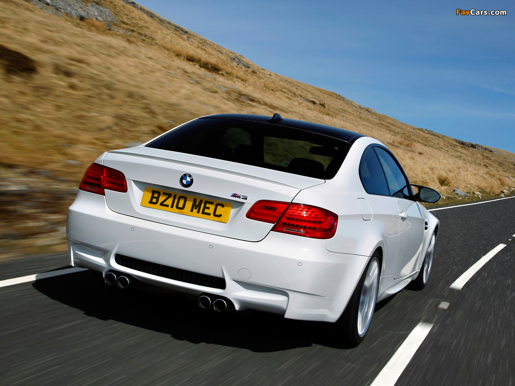 BMW M3 Coupe Competition Package UK-spec (E92) 2010 images (1024 x 768)