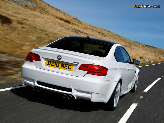 BMW M3 Coupe Competition Package UK-spec (E92) 2010 images (640 x 480)