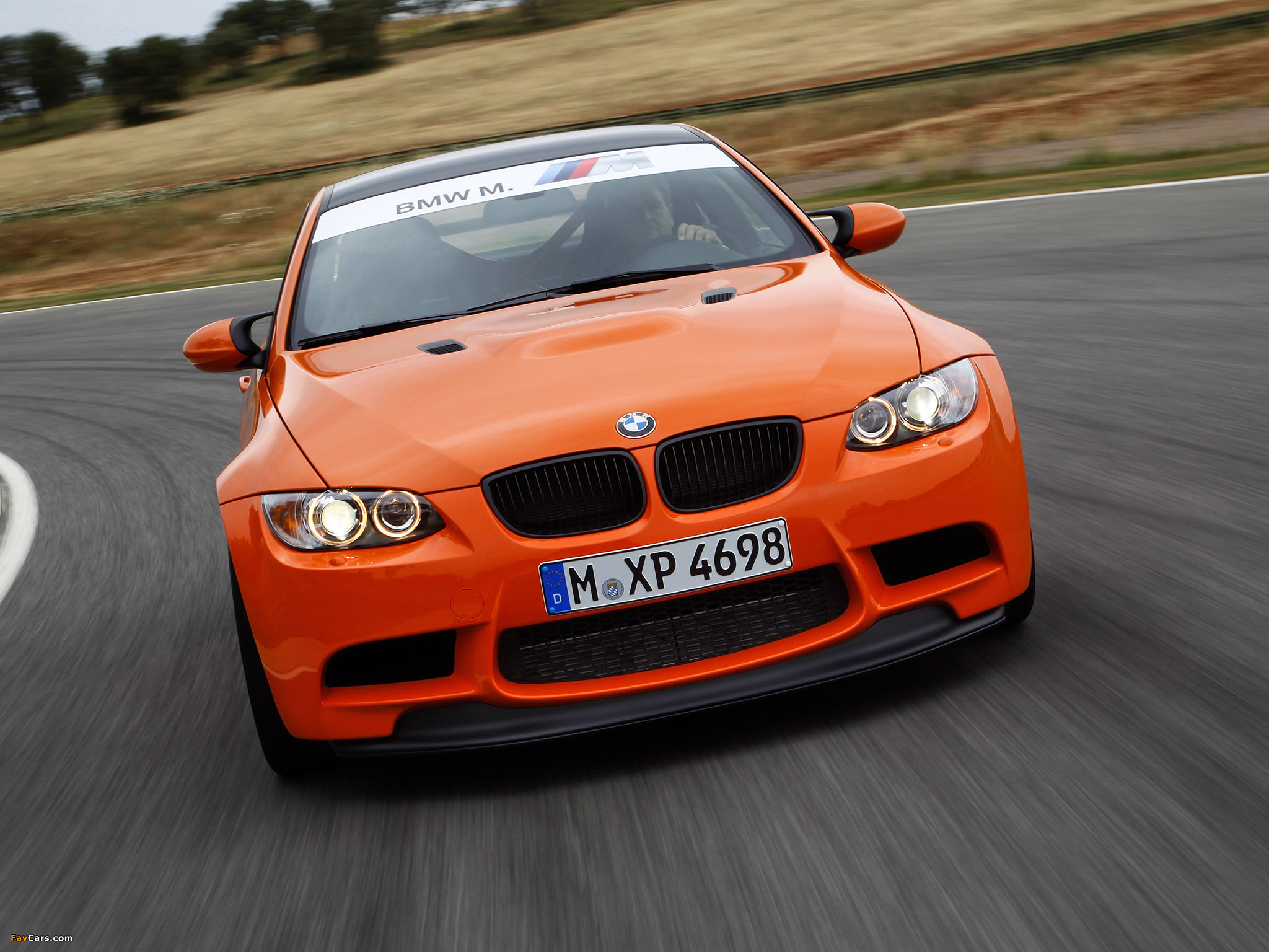 BMW M3 GTS (E92) 2010 images (2048 x 1536)