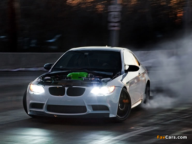 IND BMW M3 Coupe Green Hell VT2-600 (E92) 2010 photos (640 x 480)