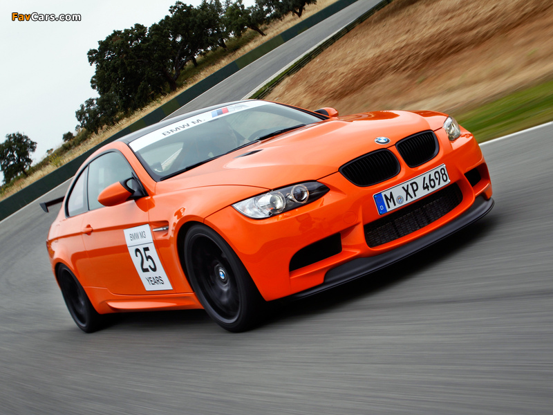 BMW M3 GTS (E92) 2010 pictures (800 x 600)