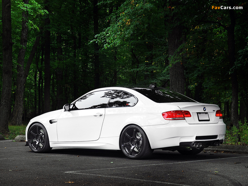 WSTO BMW M3 Coupe (E92) 2010 wallpapers (800 x 600)