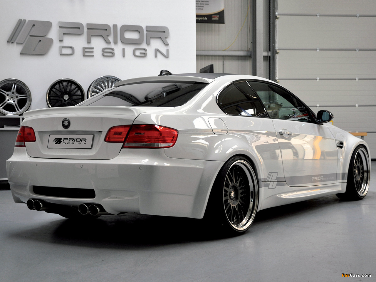 Prior-Design BMW M3 (E92) 2010 wallpapers (1280 x 960)