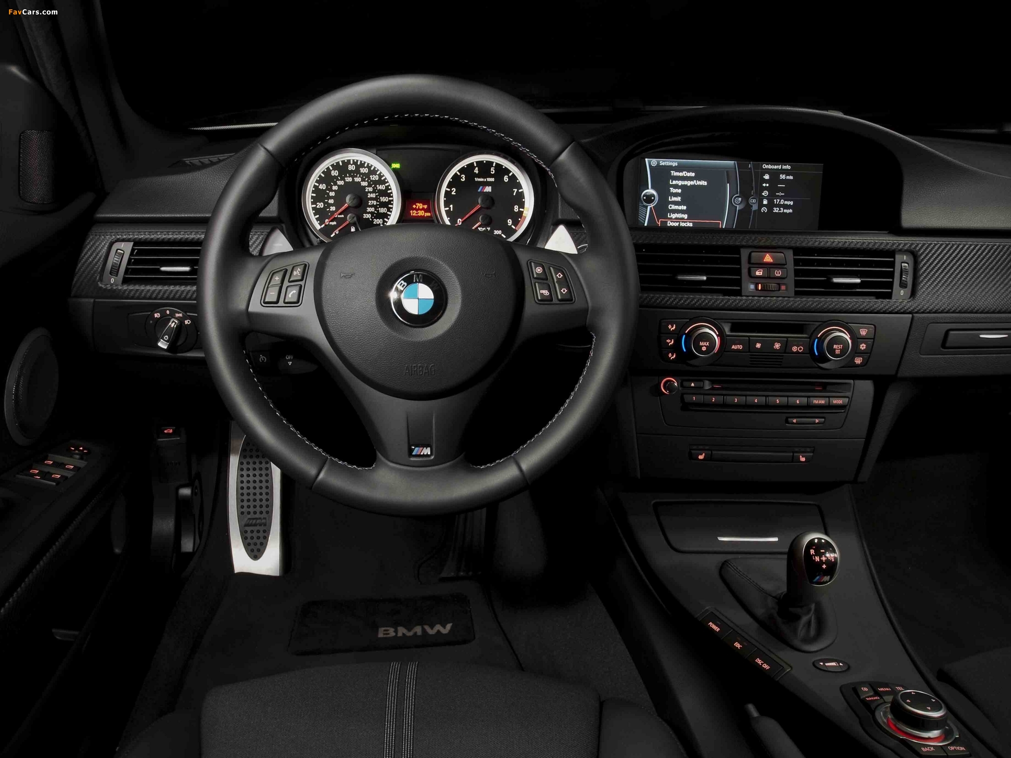 BMW M3 Sedan US-spec (E90) 2010–11 wallpapers (2048 x 1536)