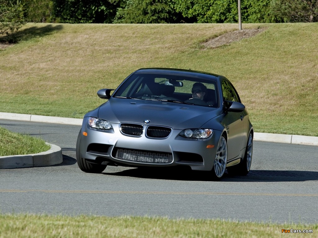 BMW M3 Coupe Frozen Gray Edition (E92) 2011 images (1024 x 768)