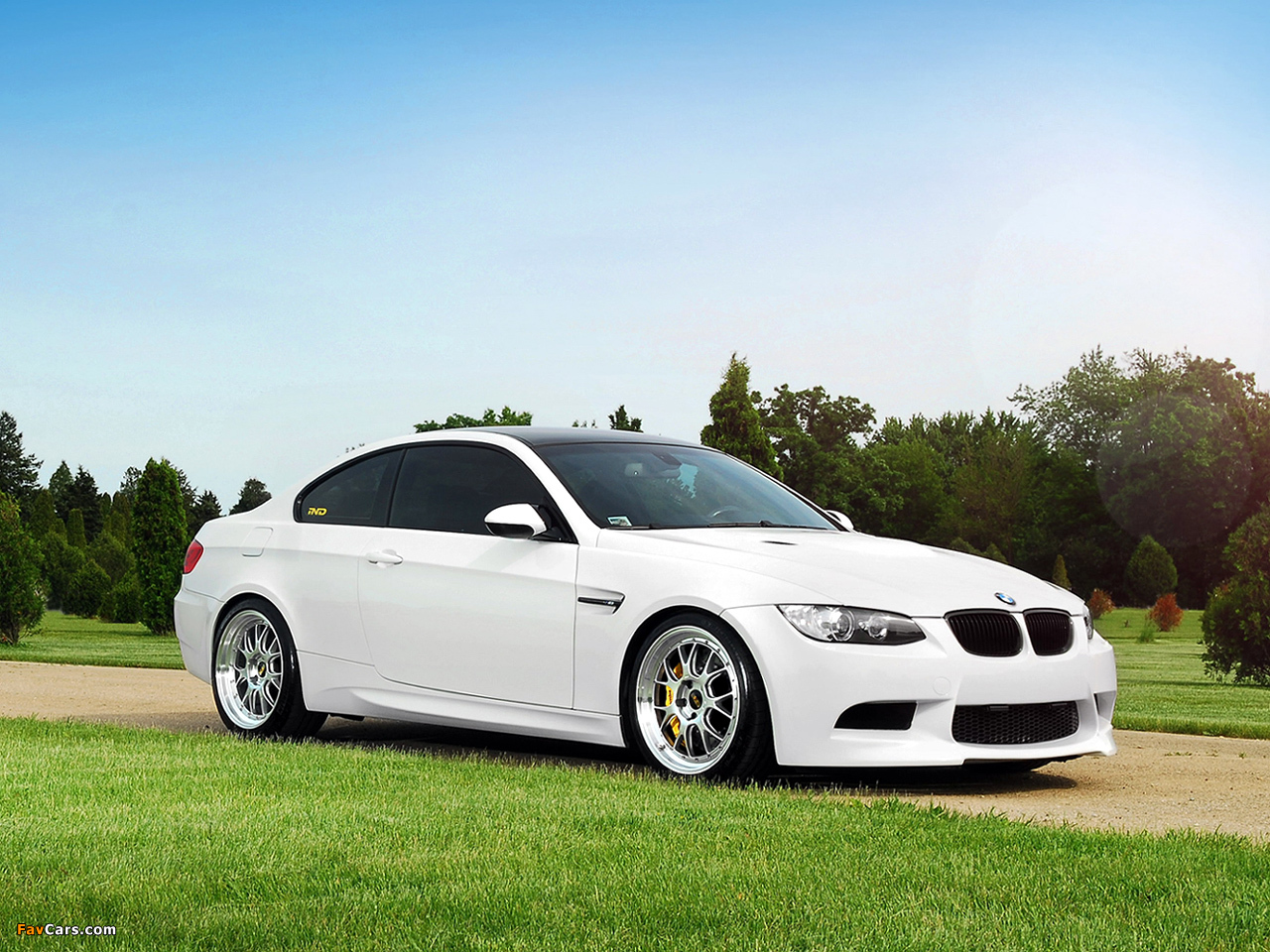 IND BMW M3 Coupe (E92) 2011 images (1280 x 960)