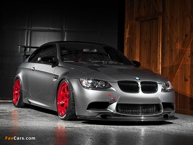 IND BMW M3 GTS (E92) 2011 photos (640 x 480)