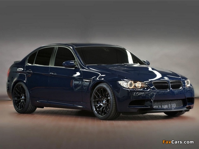 BMW M3 GTS Sedan Concept (E90) 2011 photos (640 x 480)