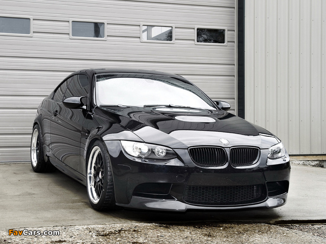 IND BMW M3 Coupe (E92) 2011 pictures (640 x 480)