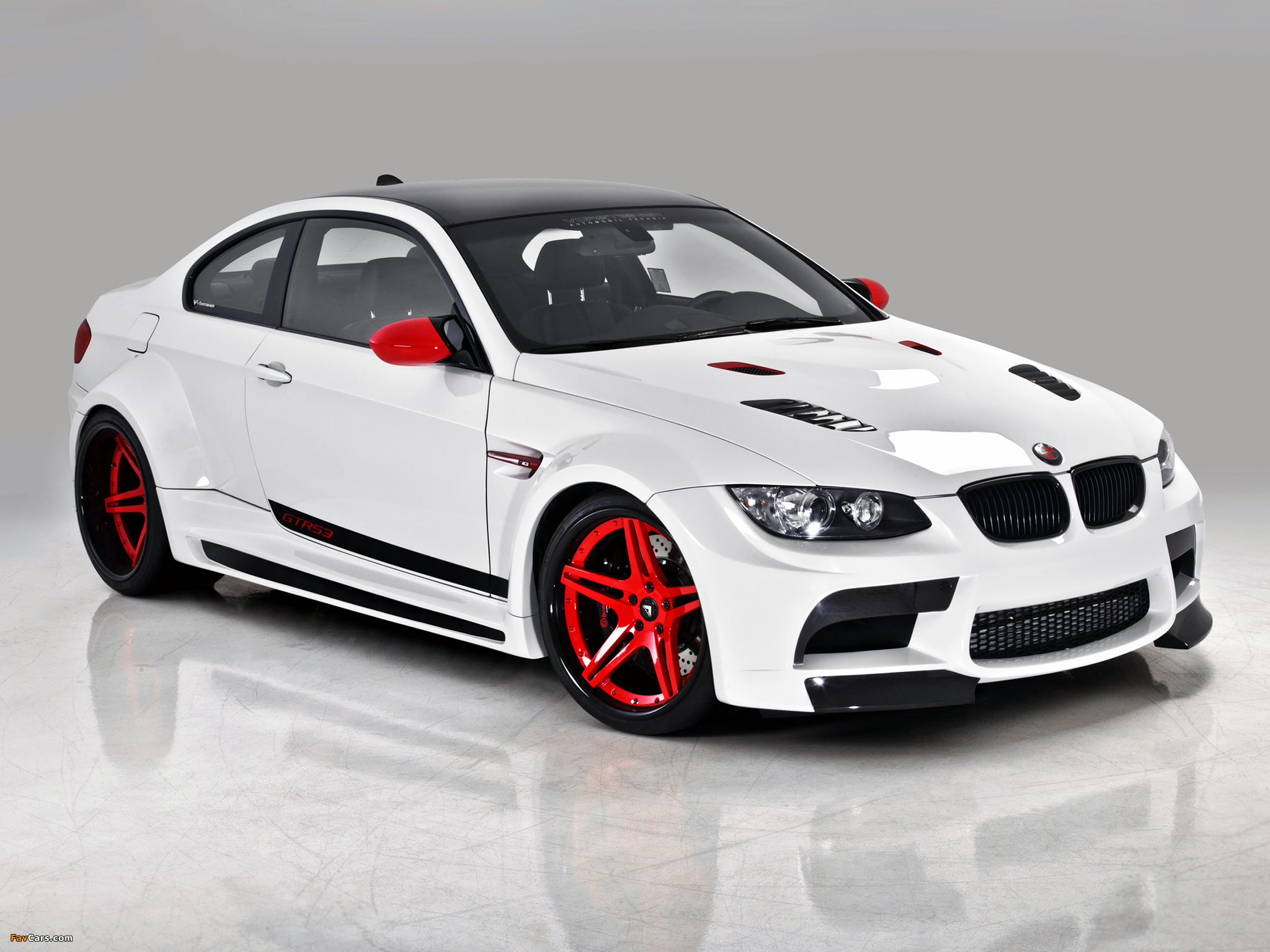 Vorsteiner BMW M3 Coupe GTRS3 Candy Cane (E92) 2011 wallpapers (2048 x 1536)