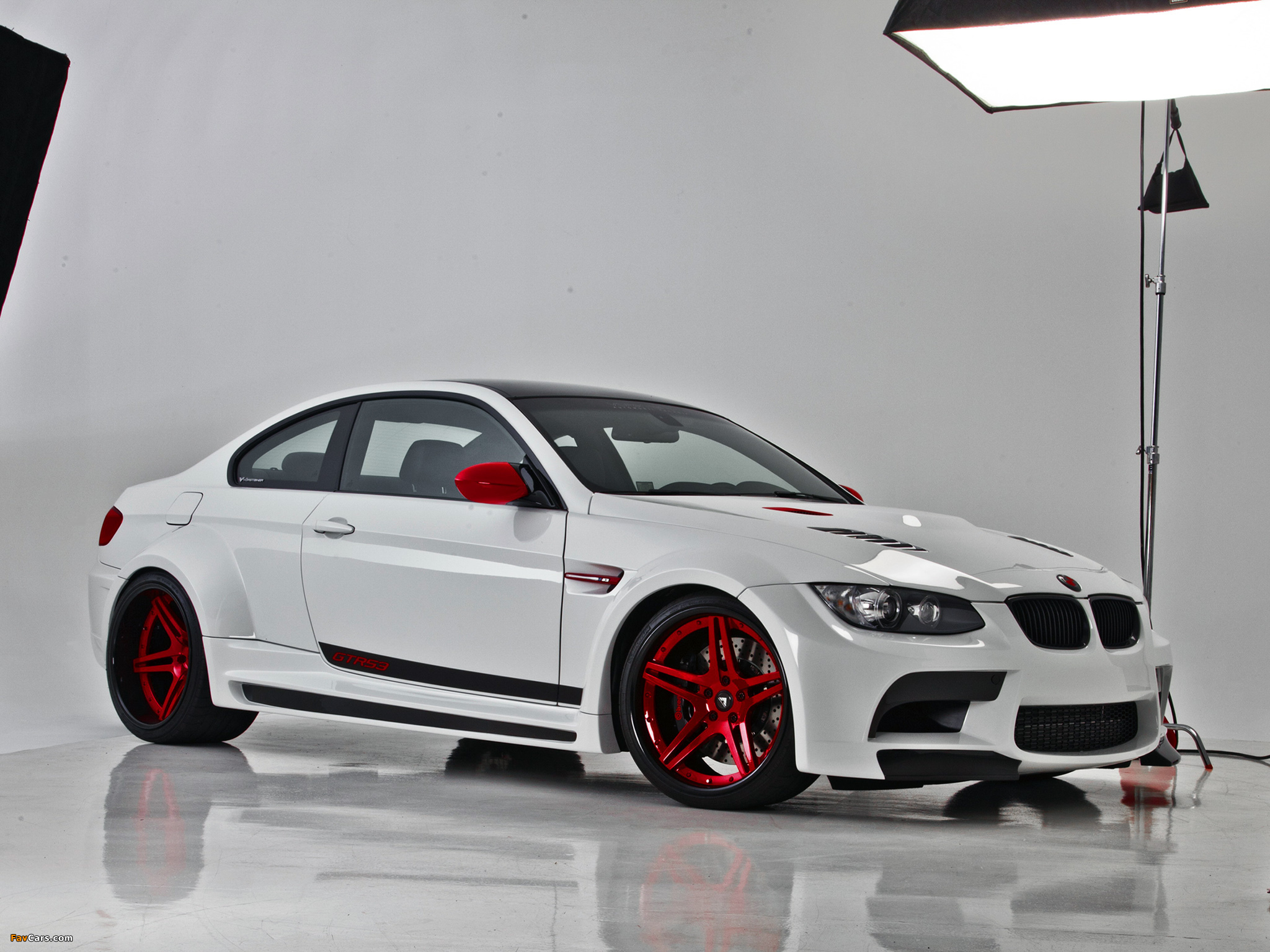 Vorsteiner BMW M3 Coupe GTRS3 Candy Cane (E92) 2011 wallpapers (2048 x 1536)