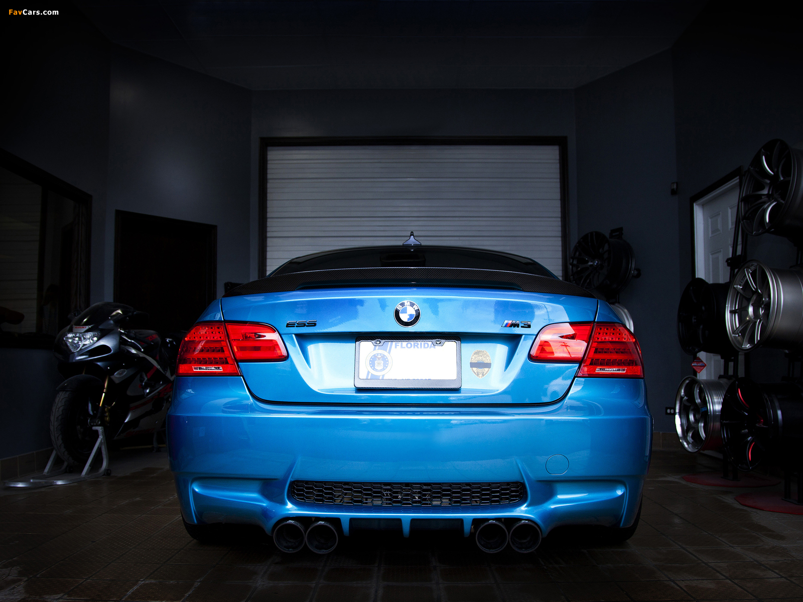 IND BMW M3 Coupe (E92) 2011 wallpapers (1600 x 1200)