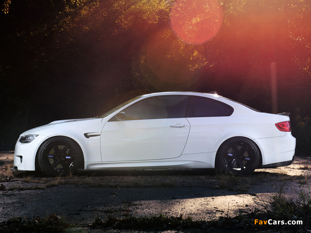 IND BMW M3 Coupe (E92) 2012 photos (640 x 480)