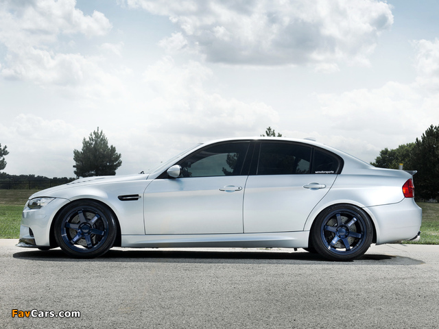 IND BMW M3 Sedan Silverstone (E90) 2012 photos (640 x 480)