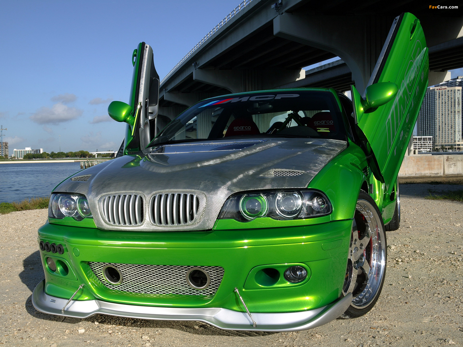 Images of MCP Racing BMW M3 The Hulk (E46) 2005 (1600 x 1200)