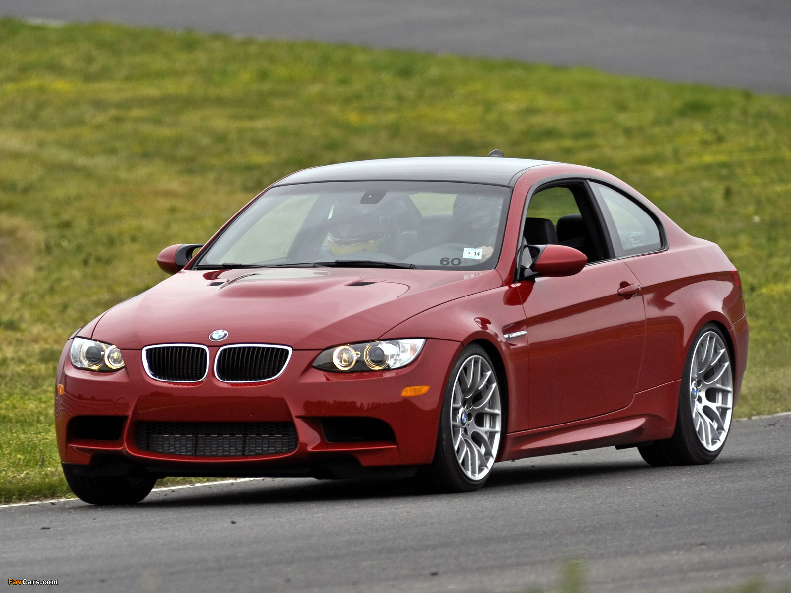 Images of BMW M3 Coupe US-spec (E92) 2007–10 (1600 x 1200)