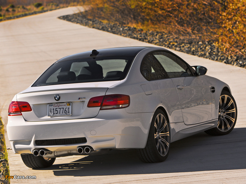 Images of BMW M3 Coupe US-spec (E92) 2007–10 (800 x 600)