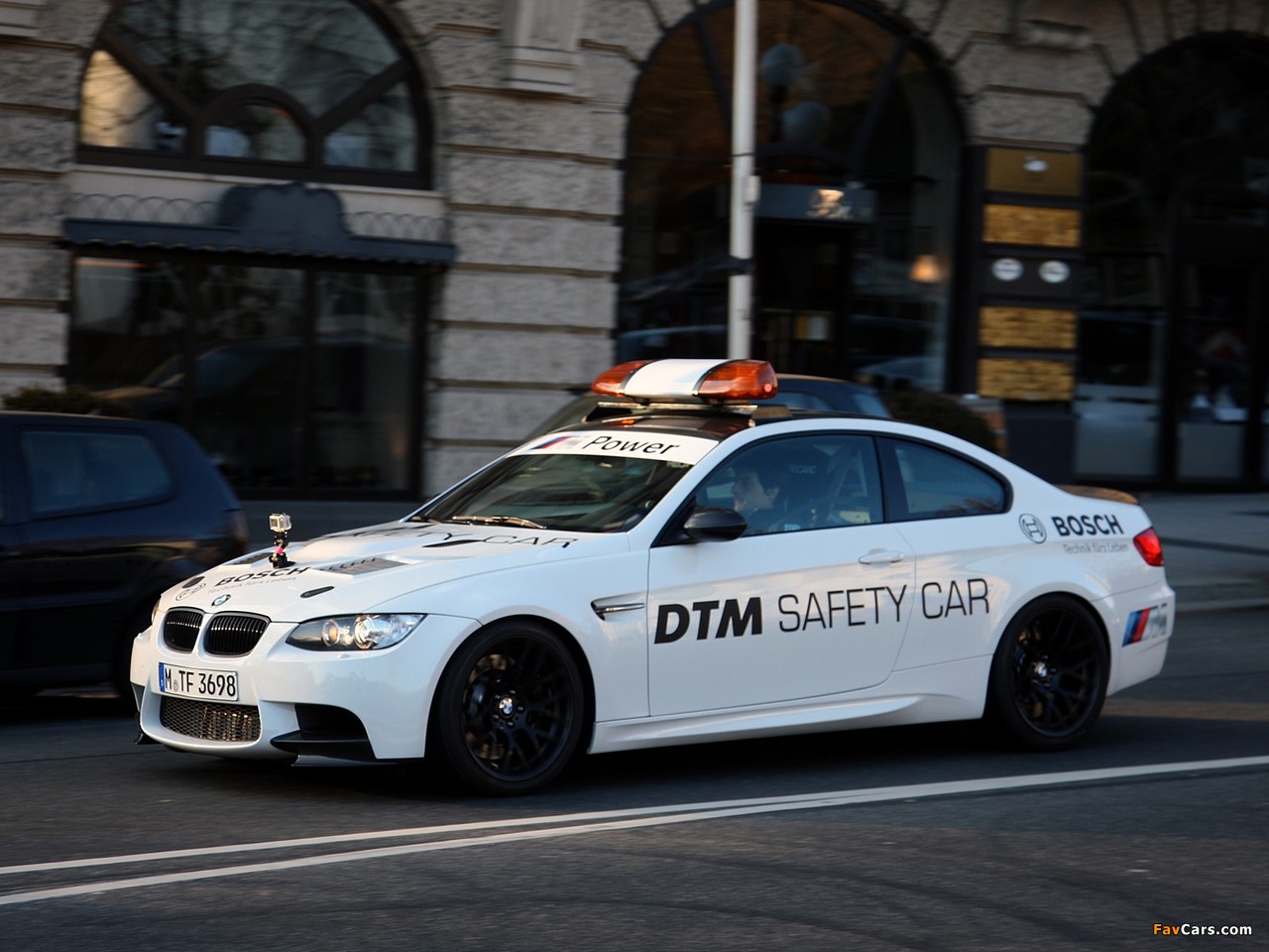Images of BMW M3 Safety Car (E92) 2007 (1280 x 960)