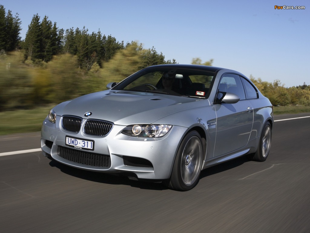 Images of BMW M3 Coupe AU-spec (E92) 2007 (1024 x 768)