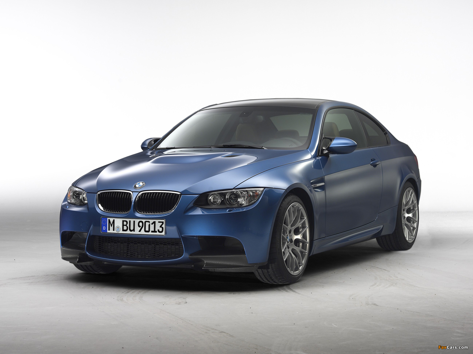 Images of BMW M3 Coupe Competition Package (E92) 2010 (1600 x 1200)