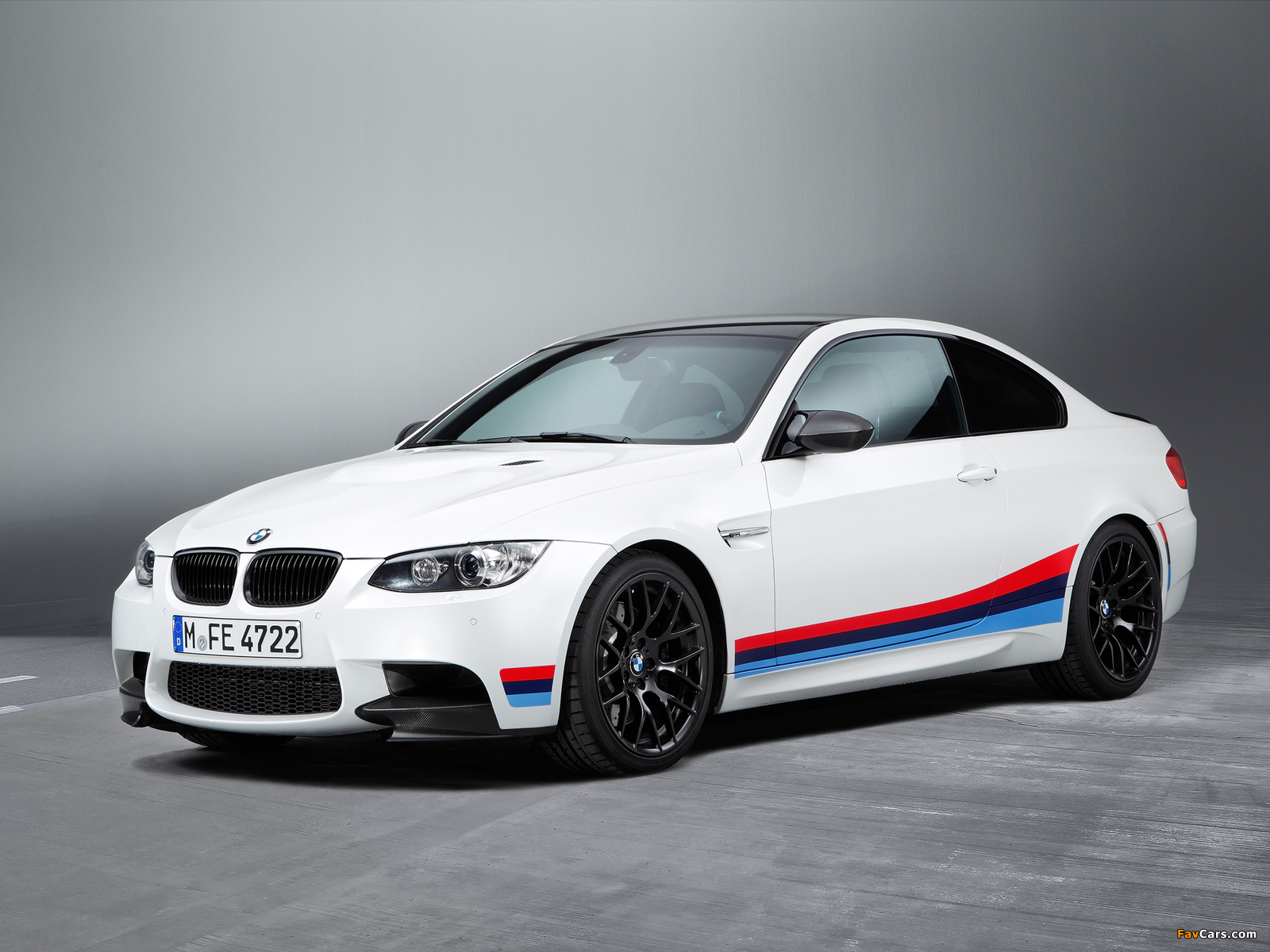 Images of BMW M3 Coupe M-Performance Package (E92) 2011 (1600 x 1200)