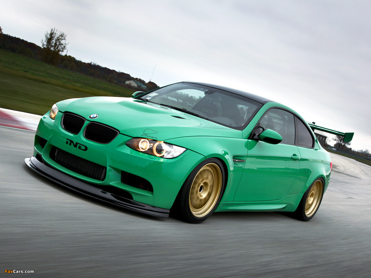 Images of IND BMW M3 Coupe Green Hell S65 (E92) 2011 (1280 x 960)