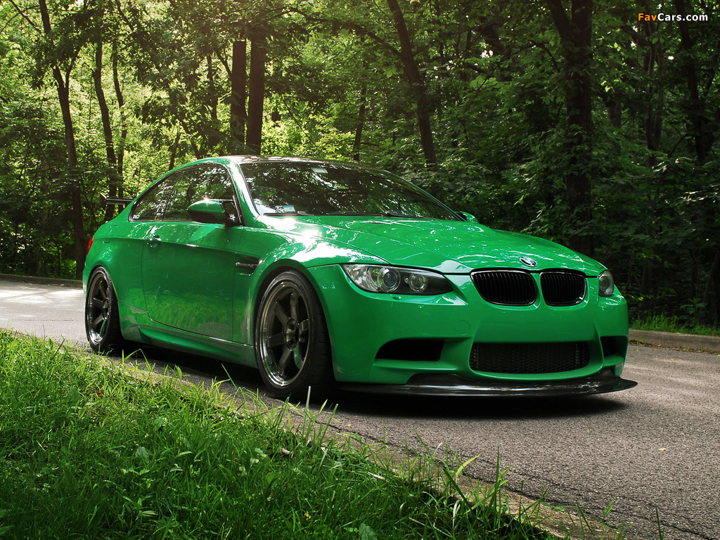 Images of IND BMW M3 Coupe Green Hell S65 (E92) 2011 (1024 x 768)