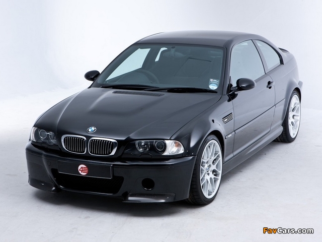 Photos of BMW M3 CSL Coupe UK-spec (E46) 2003 (640 x 480)