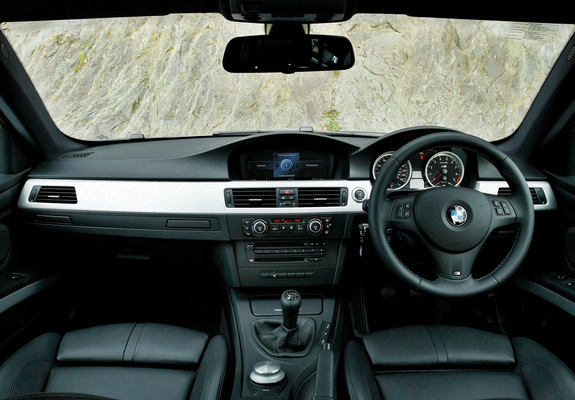 Photos of BMW M3 Coupe UK-spec (E92) 2007