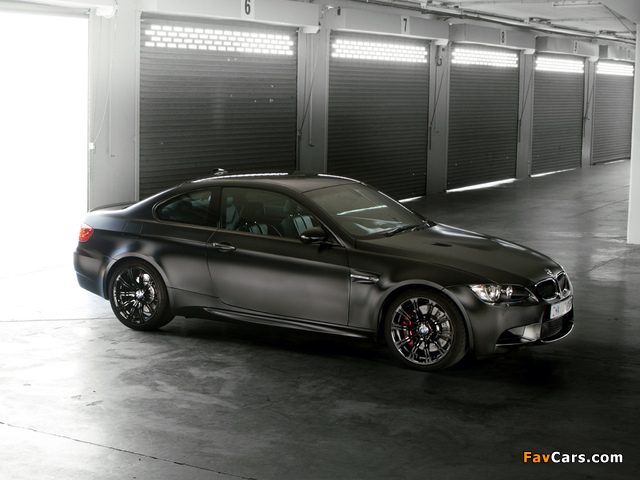 Photos of BMW M3 Coupe Frozen Edition (E92) 2010–11 (640 x 480)