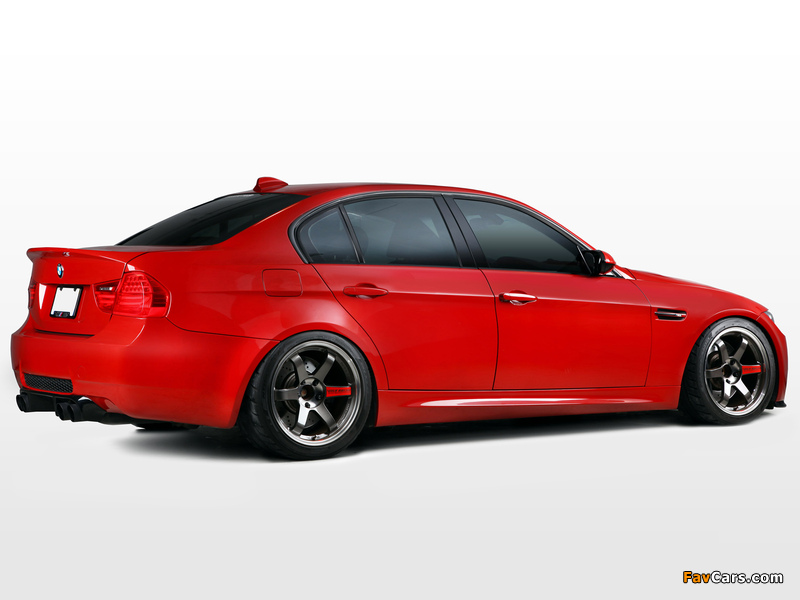 Photos of IND BMW M3 Sedan Red Death (E90) 2010 (800 x 600)