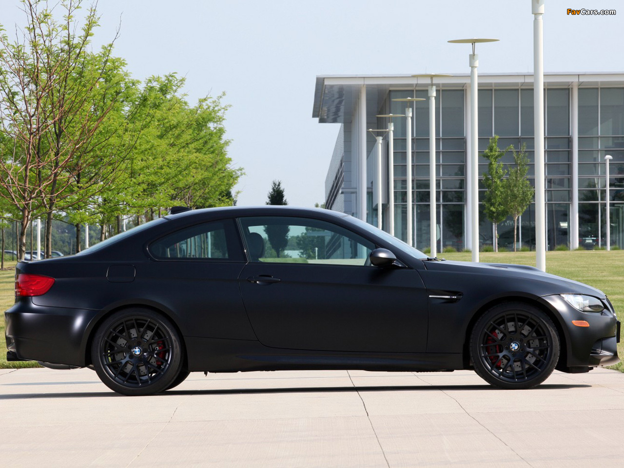 Photos of BMW M3 Coupe Frozen Black Edition (E92) 2011 (1280 x 960)