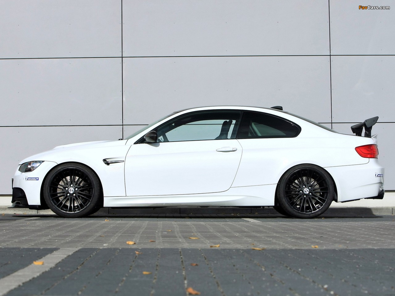 Photos of G-Power BMW M3 Tornado RS (E92) 2011 (1280 x 960)