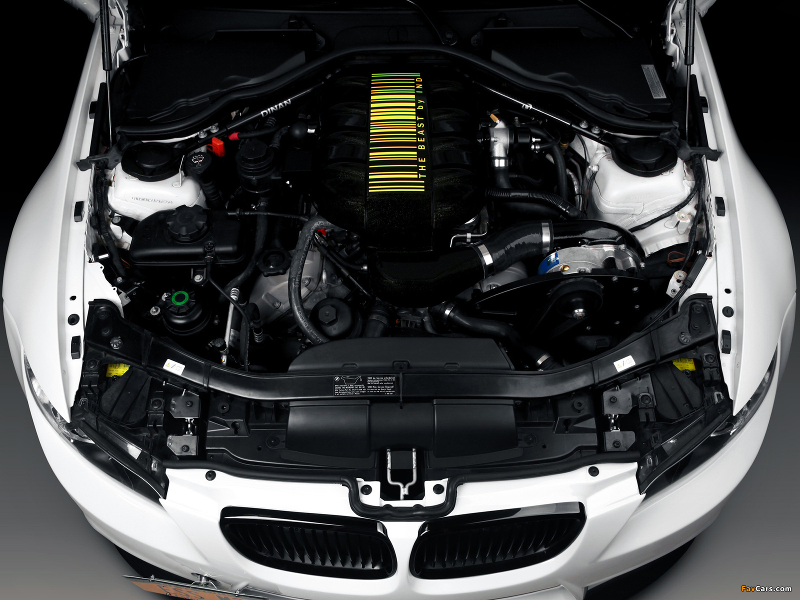 Photos of IND BMW M3 Coupe VT2-600 (E92) 2012 (1600 x 1200)