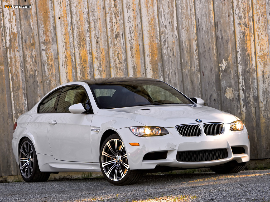 Pictures of BMW M3 Coupe US-spec (E92) 2007–10 (1024 x 768)