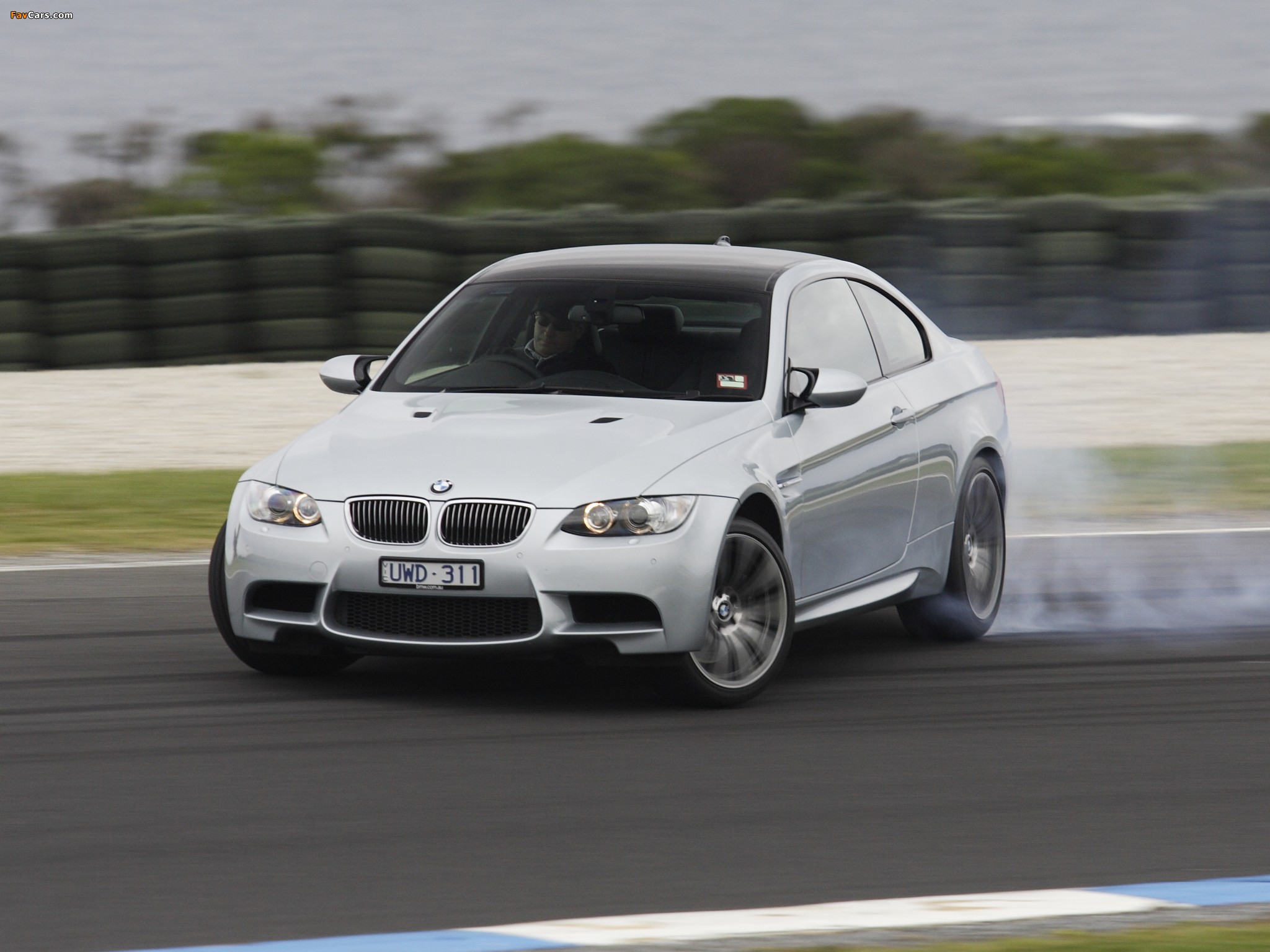 Pictures of BMW M3 Coupe AU-spec (E92) 2007 (2048 x 1536)