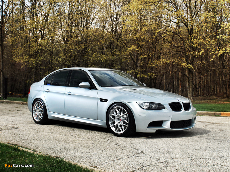 Pictures of IND BMW M3 Sedan (E90) 2009–10 (800 x 600)