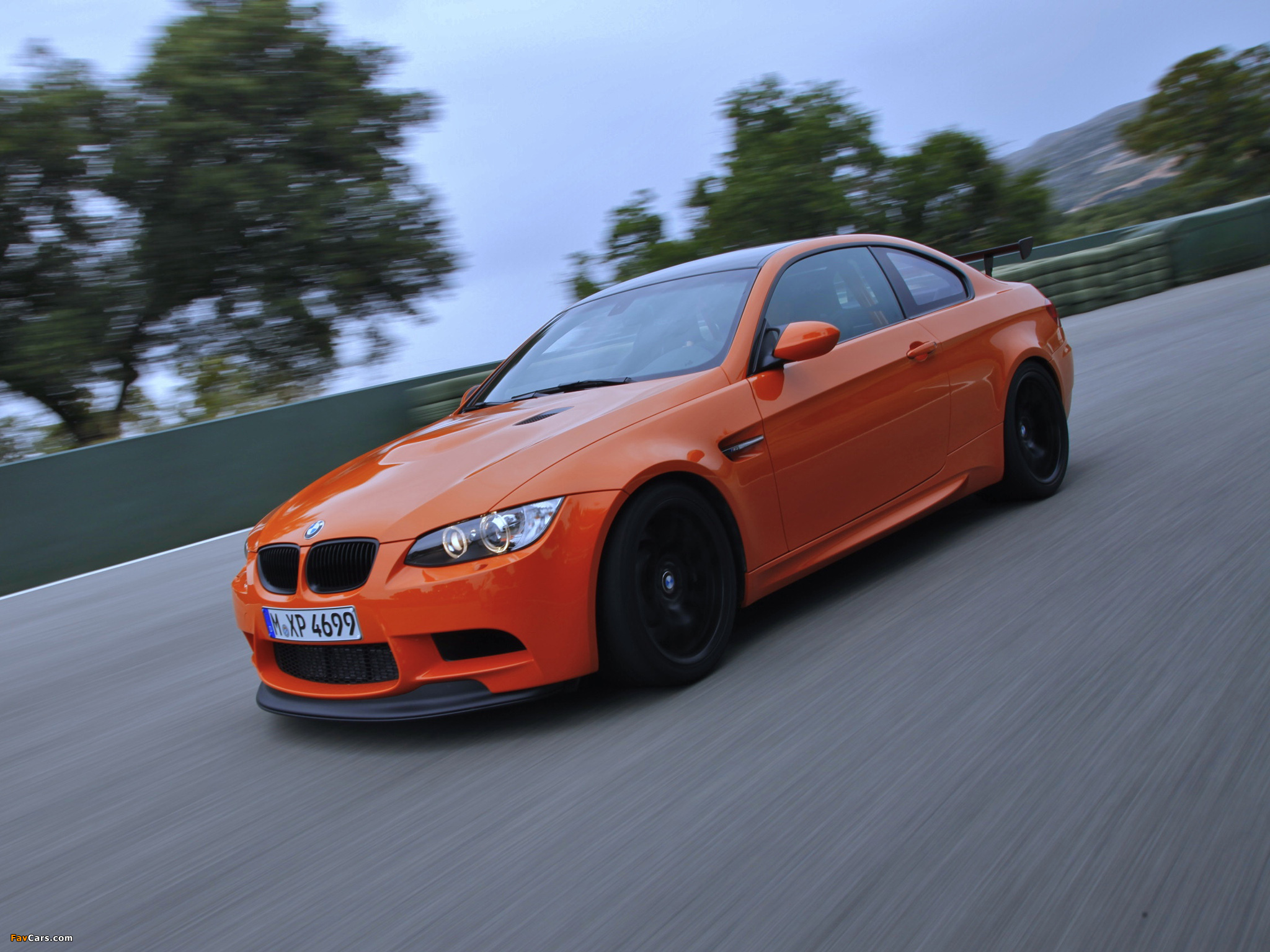Pictures of BMW M3 GTS (E92) 2010 (2048 x 1536)