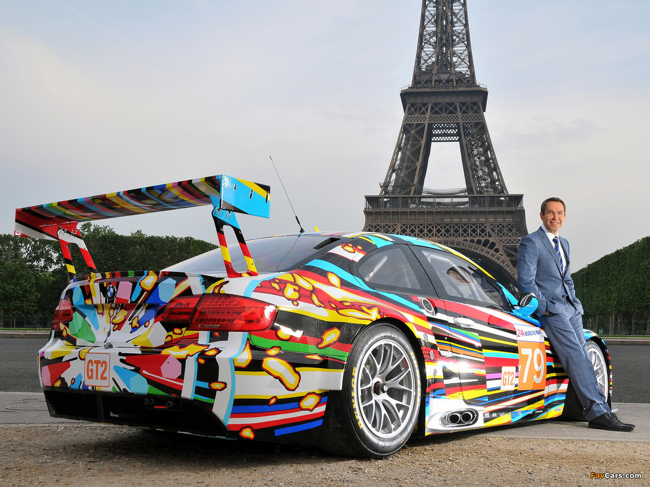 Pictures of BMW M3 GT2 Art Car by Jeff Koons 2010 (1280 x 960)