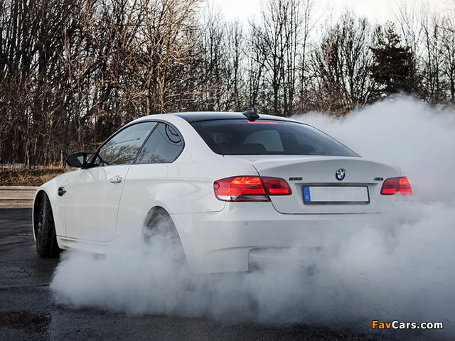 Pictures of IND BMW M3 Coupe Green Hell VT2-600 (E92) 2010 (640 x 480)