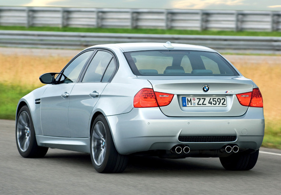 Pictures of BMW M3 Sedan (E90) 2010–11