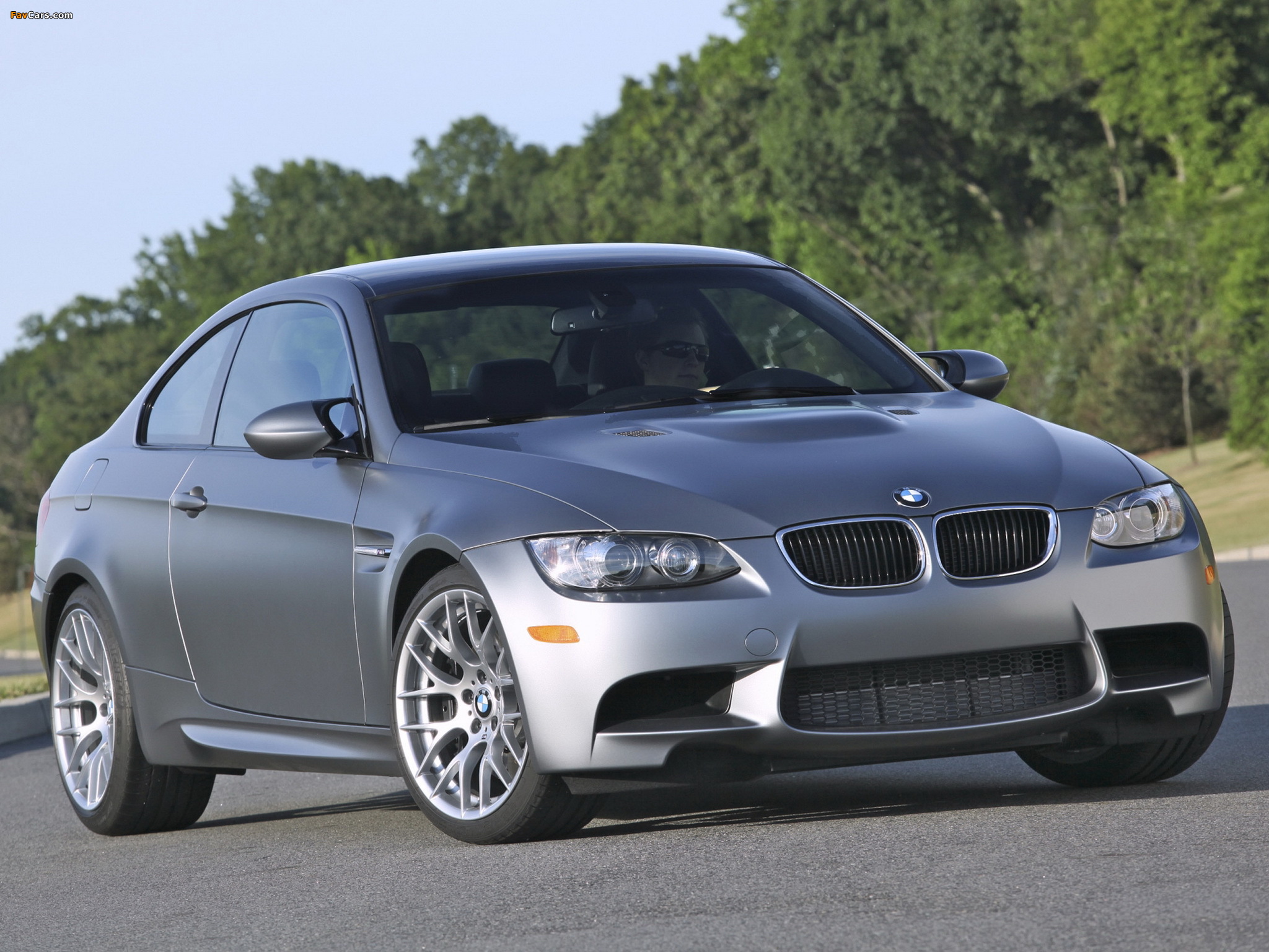 Pictures of BMW M3 Coupe Frozen Gray Edition (E92) 2011 (2048 x 1536)