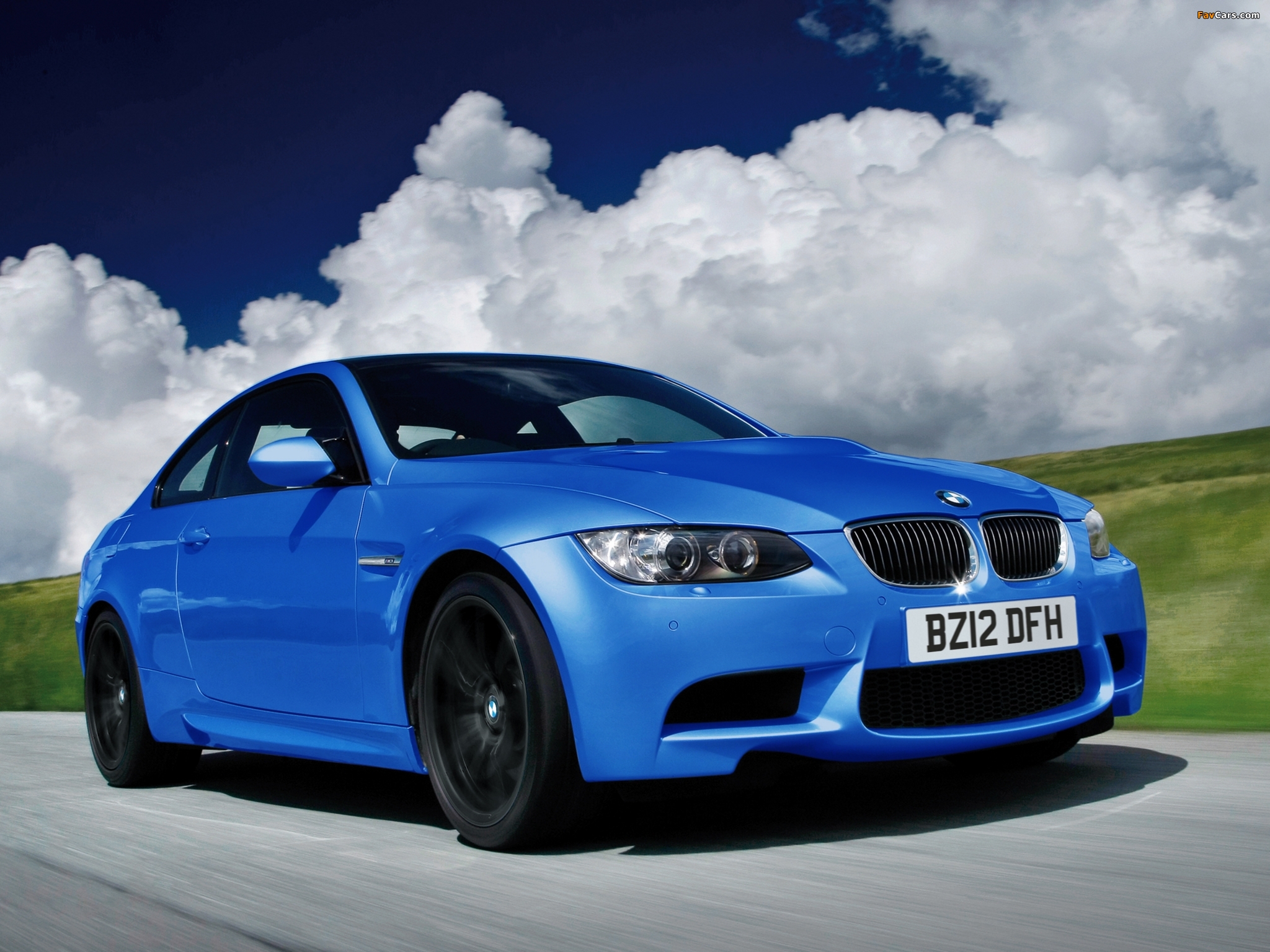 Pictures of BMW M3 Coupe Limited Edition 500 (E92) 2012 (2048 x 1536)