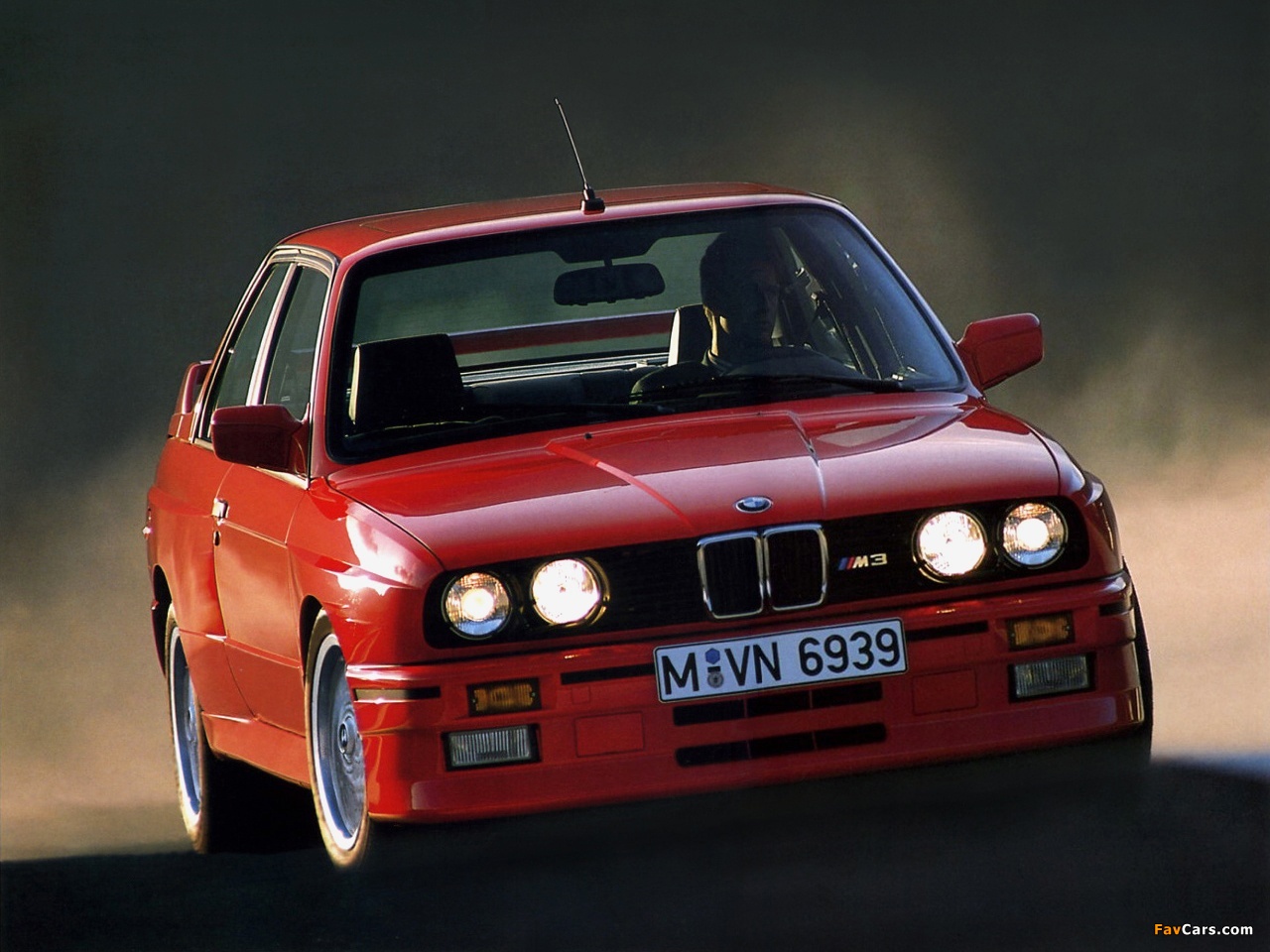 BMW M3 Coupe (E30) 1986–90 wallpapers (1280 x 960)